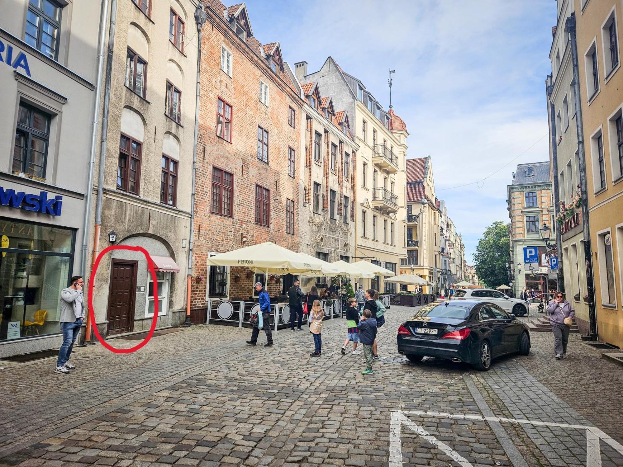 Butik Apartamenty Old Town Torun - Parking Экстерьер фото