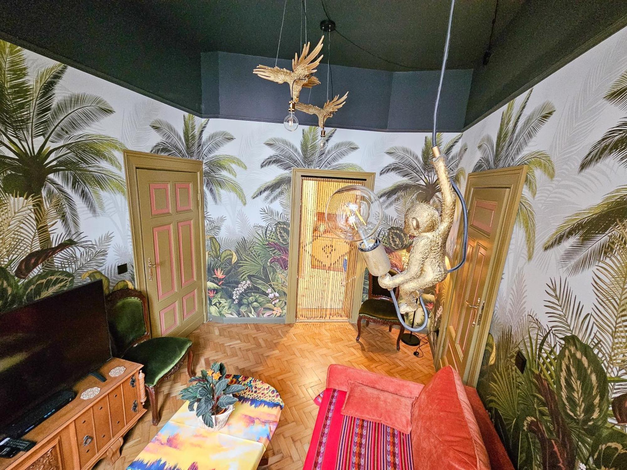 Butik Apartamenty Old Town Torun - Parking Экстерьер фото